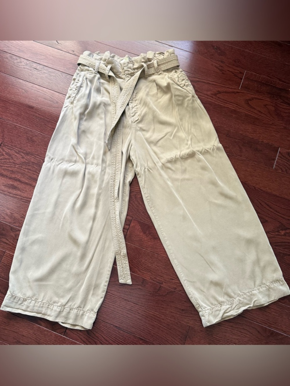 Anthropologie Khaki Beige High Rise Belted Wide Leg 24” Pants Women’s Size 10 - Picture 8 of 10